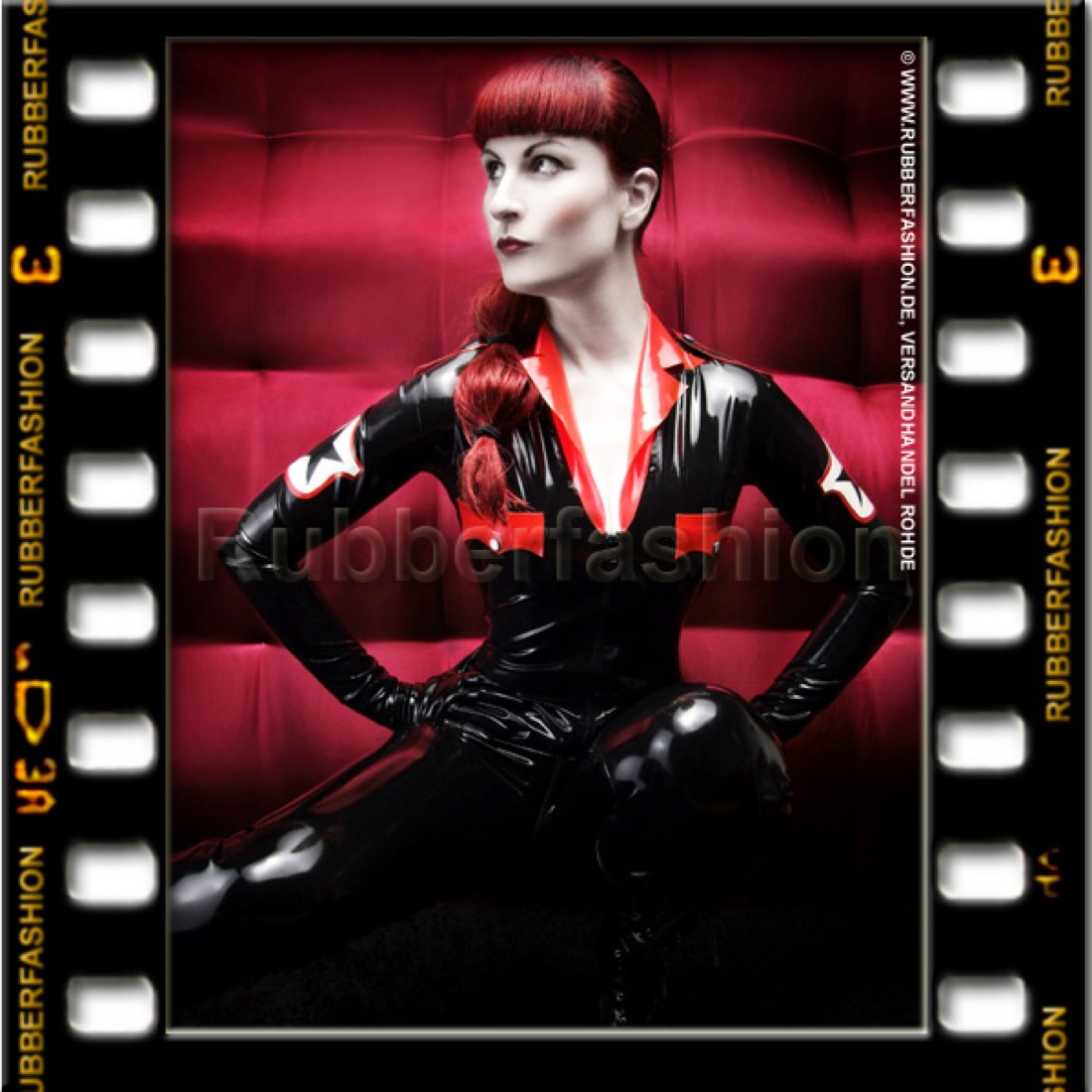 Tenue fetish en vinyle et dentelle, style Dorcel